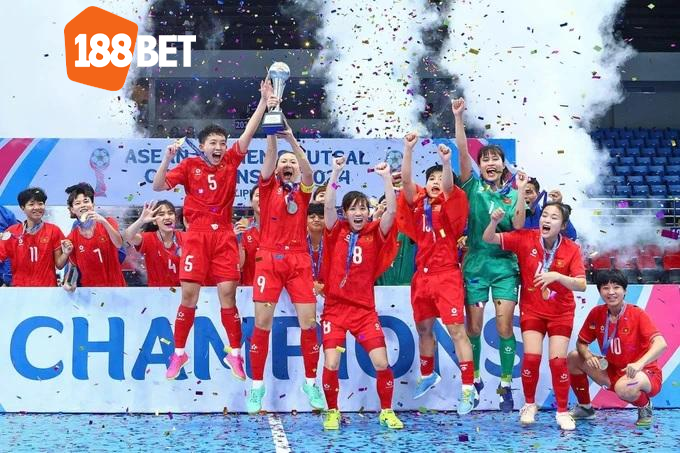 Đội tuyển futsal nữ Việt Nam futsal lọt Top 10 thế giới (Ảnh: VFF)